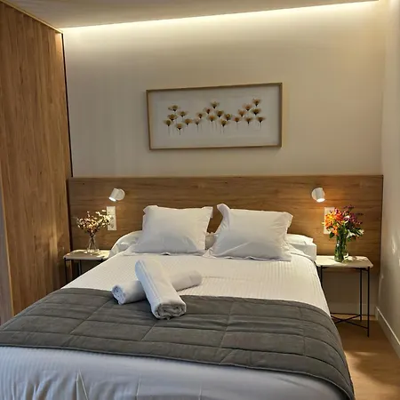 Joaquin Costa Apartment