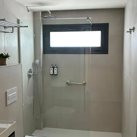 Joaquín Costa Apartamento *