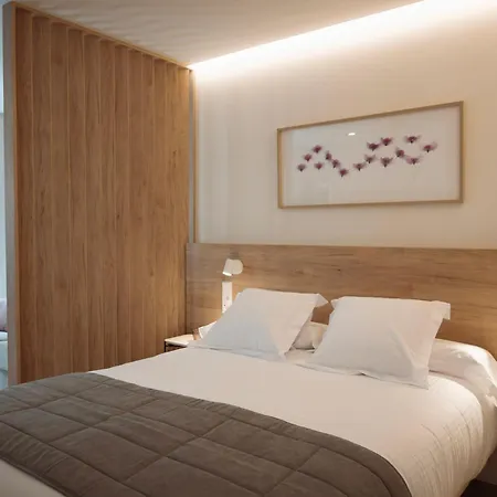 Апартаменты Joaquin Costa Сантандер